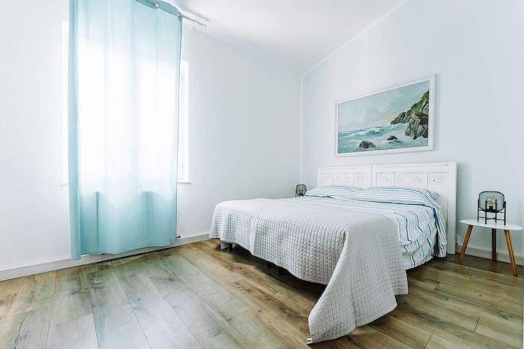 Villa Laku Playa à Sant'Andrea  Extérieur photo